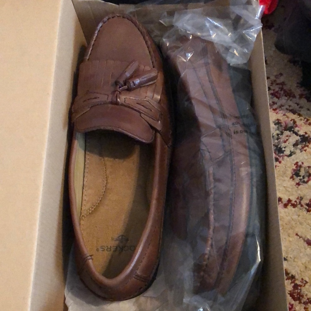 NEVER WORN mens brown dress shoes